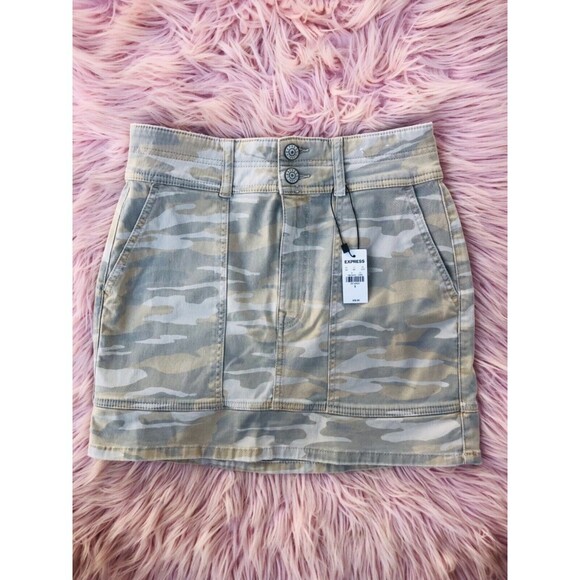 NWT Express Stretch High Rise Camo Mini Skirt Beige - Picture 2 of 5